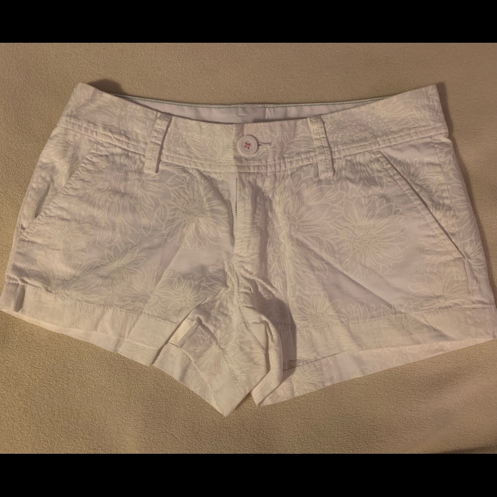Lilly Pulitzer walsh short